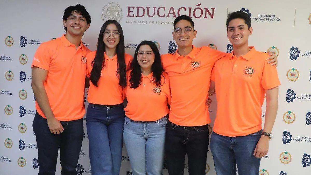 Talento sonorense en Taiwán: Estudiantes del ITH se especializan en semiconductores y electromovilidad